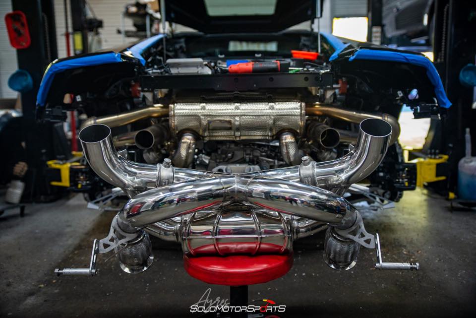 Installation: Capristo Valved X Pipe Exhaust Lamborghini Huracan Evo AWD