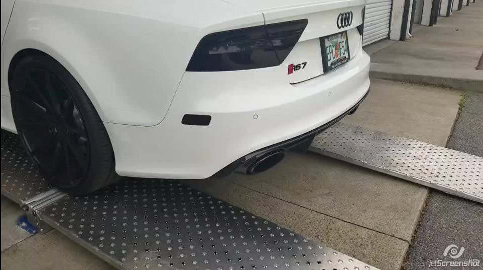 Audi RS7 open downpipes