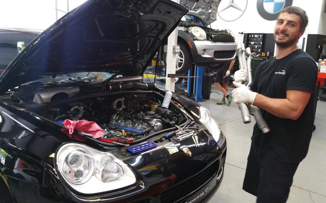 Porsche service